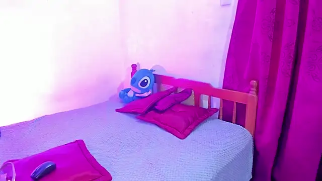 Ivanna18 x online show from 16, 4, 2026