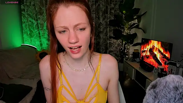 Alyssa Smitt online show from 28, 7, 2026