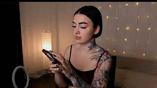 Snapshot of Magic_Allie chatting on 8, 1, 2026 Magic Allie online show from 8, 1, 2026