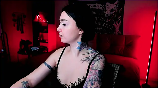 Snapshot of Magic_Allie chatting on 18, 2, 2026 Magic Allie online show from 18, 2, 2026