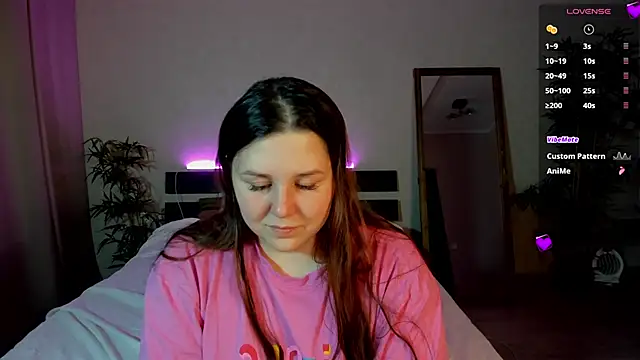 Snapshot of Ruth_Oliver chatting on 12, 12, 2024 Ruth Oliver online show from 12, 12, 2024