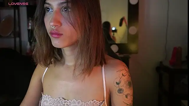 MissKorah online show from 1, 2, 2025