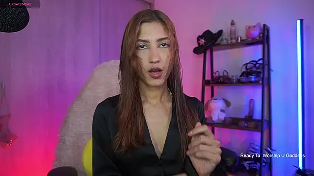 MissKorah online show from 12, 7, 2026