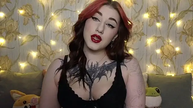 Snapshot of Kimpossible1 chatting on 18, 12, 2024 Kimpossible1 online show from 18, 12, 2024