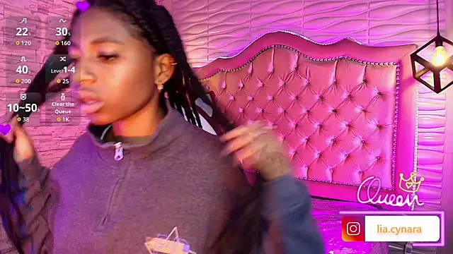 Queen perla  online show from 20, 5, 2026