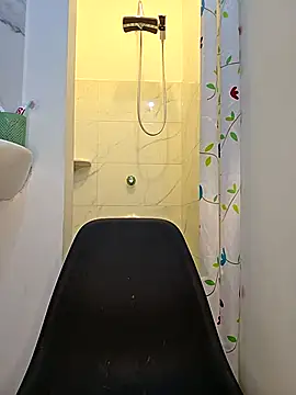 Watagatapitusberry1 online show from 26, 9, 2025