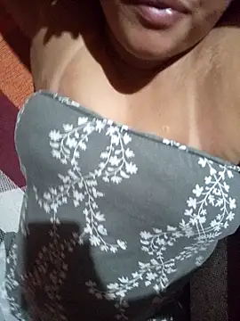 Snapshot of lovelyjhessy chatting on 24, 2, 2025 lovelyjhessy online show from 24, 2, 2025