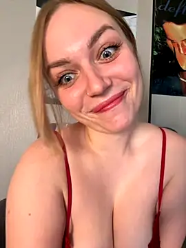 pink8ty online show from 4, 10, 2025