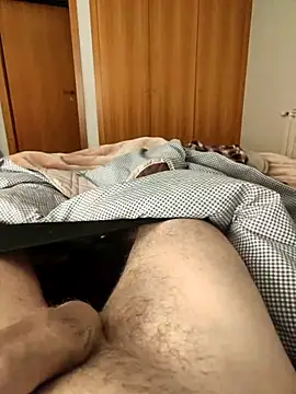 Snapshot of Bemgalado chatting on 19, 12, 2025 Bemgalado online show from 19, 12, 2025