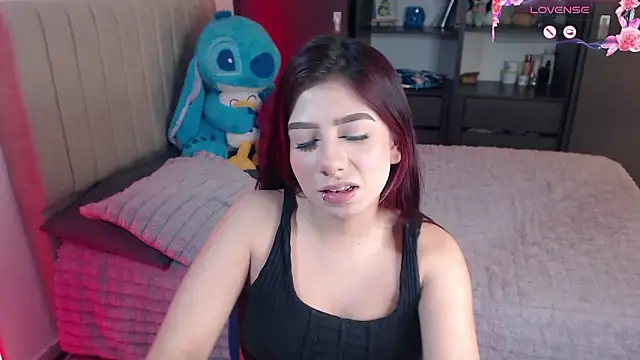 Snapshot of Your_rosalie chatting on 3, 2, 2026 Your rosalie online show from 3, 2, 2026