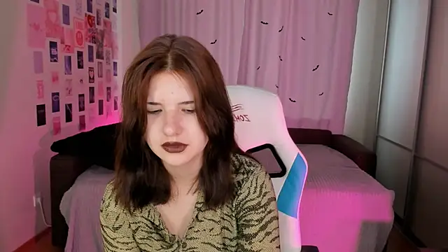 Vanessa Verona online show from 15, 9, 2025