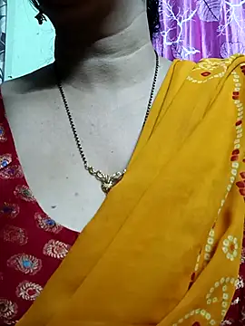 Snapshot of Rosy-B chatting on 27, 11, 2025 Rosy-B online show from 27, 11, 2025