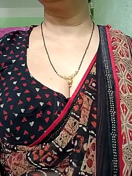 Snapshot of Rosy-B chatting on 22, 6, 2026 Rosy-B online show from 22, 6, 2026