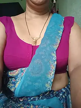 Snapshot of Rosy-B chatting on 16, 7, 2026 Rosy-B online show from 16, 7, 2026