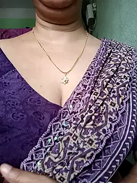 Snapshot of Rosy-B chatting on 2, 8, 2026 Rosy-B online show from 2, 8, 2026