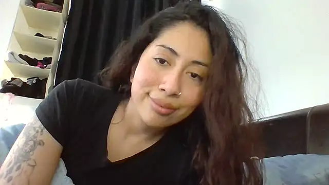 LorenaAnderson online show from 17, 2, 2025