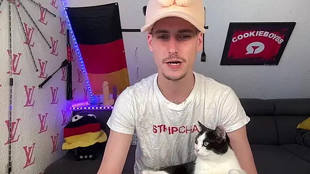 Cookieboy88 online show from 8, 7, 2026