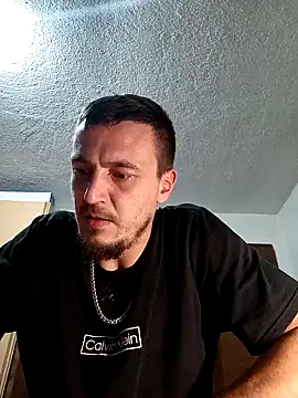 mayk18cm online show from 9, 1, 2025