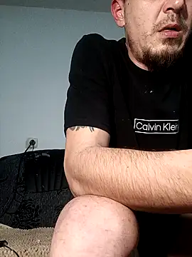 mayk18cm online show from 9, 1, 2025