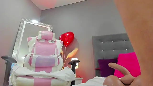 AriaRusso online show from 15, 2, 2025