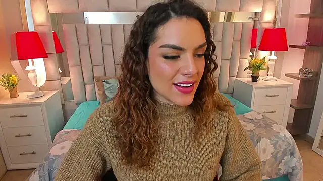 Snapshot of mariiahneedles chatting on 11, 10, 2025 mariiahneedles online show from 11, 10, 2025