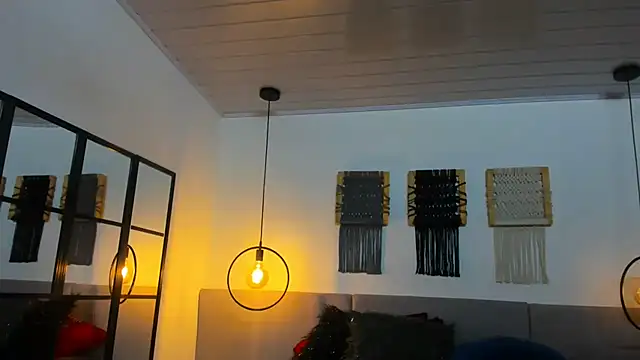 Sweet camille online show from 18, 10, 2025