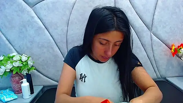 Cameron cutte online show from 26, 1, 2025