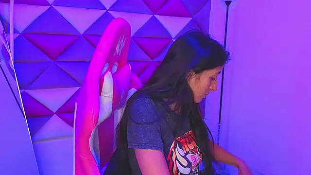 Cameron cutte online show from 7, 11, 2025