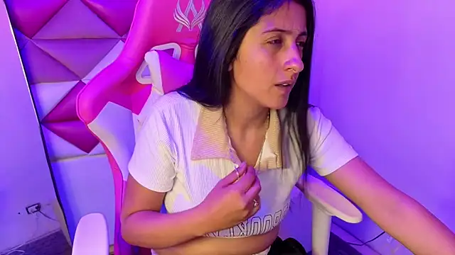 Snapshot of Cameron_cutte chatting on 11, 2, 2026 Cameron cutte online show from 11, 2, 2026