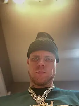 traejddd online show from 19, 5, 2026