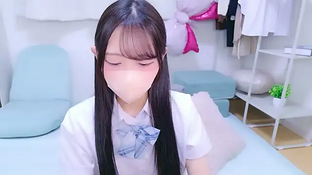 Snapshot of Suzu_ch_xx chatting on 30, 6, 2026 Suzu ch xx online show from 30, 6, 2026