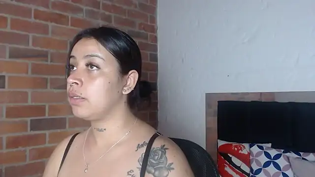 salome  hills1 online show from 5, 1, 2026