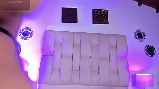 Bianca zaens2 online show from 21, 1, 2025