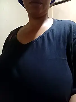 FreakyAngel3X online show from 25, 11, 2025