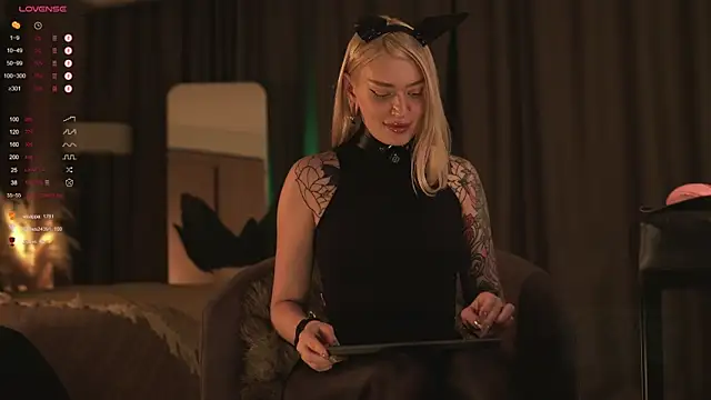 LinaKinky online show from 24, 1, 2025