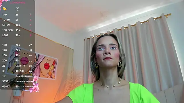 Snapshot of SkiinnyAna chatting on 20, 2, 2025 SkiinnyAna online show from 20, 2, 2025