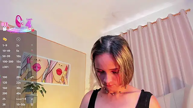 Snapshot of SkiinnyAna chatting on 9, 3, 2025 SkiinnyAna online show from 9, 3, 2025