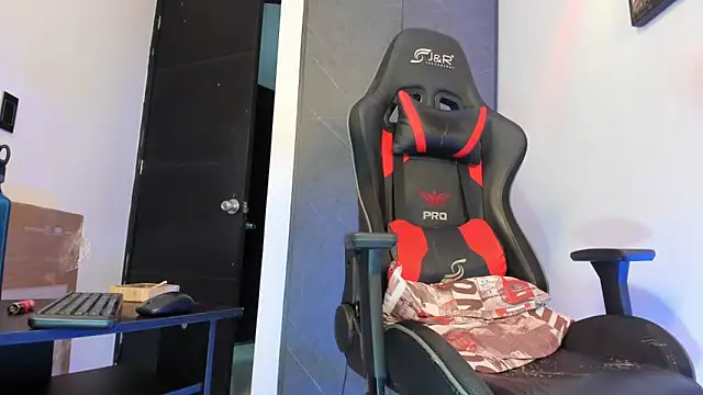 sergiio mesa27 online show from 27, 2, 2025