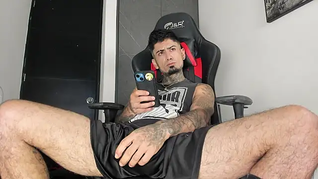 sergiio mesa27 online show from 4, 3, 2026