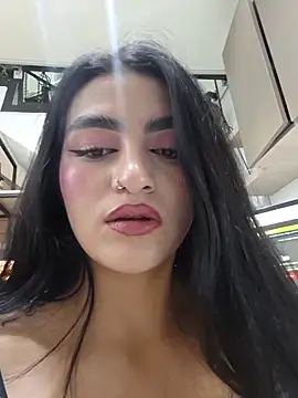 Snapshot of miel_gomez chatting on 10, 11, 2025 miel gomez online show from 10, 11, 2025