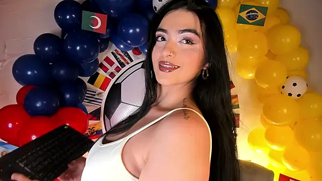 Snapshot of miel_gomez chatting on 1, 7, 2026 miel gomez online show from 1, 7, 2026