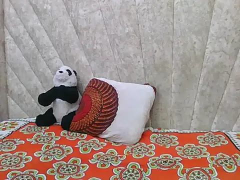 Snapshot of Sexy_Villagegal chatting on 24, 10, 2025 Sexy Villagegal online show from 24, 10, 2025