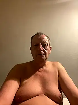 chubbybear2cum online show from 15, 9, 2025