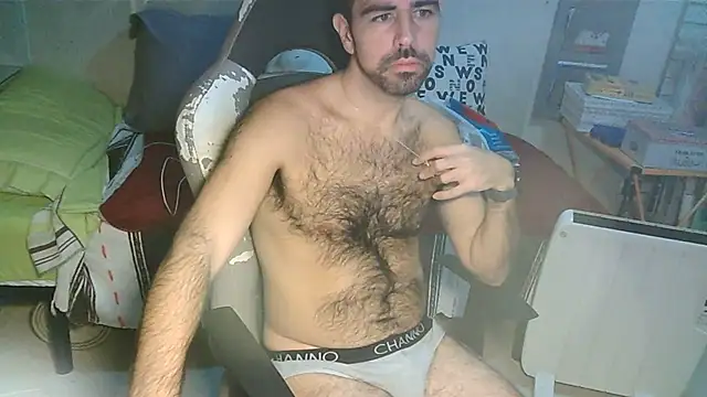 Snapshot of galaudin_3x_ chatting on 21, 12, 2024 galaudin 3x online show from 21, 12, 2024