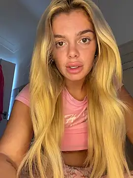 IrishTeenBarbie69 online show from 9, 6, 2026
