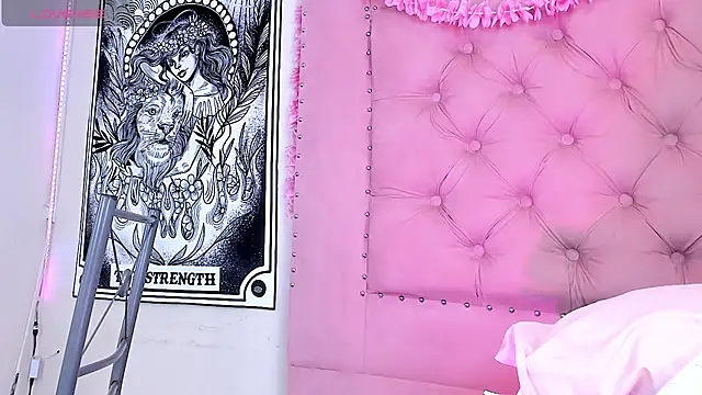 Snapshot of mitsu_ky chatting on 21, 2, 2025 mitsu ky online show from 21, 2, 2025