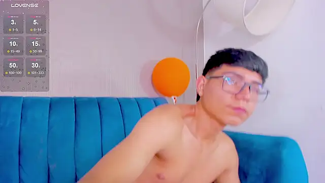 CodyTwink online show from 6, 2, 2025