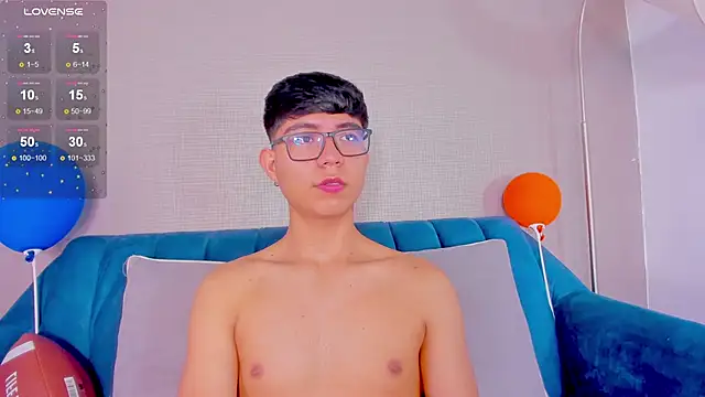 CodyTwink online show from 21, 2, 2025