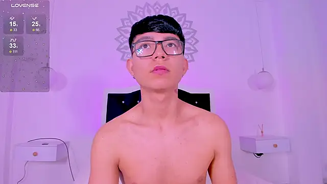 CodyTwink online show from 16, 12, 2025