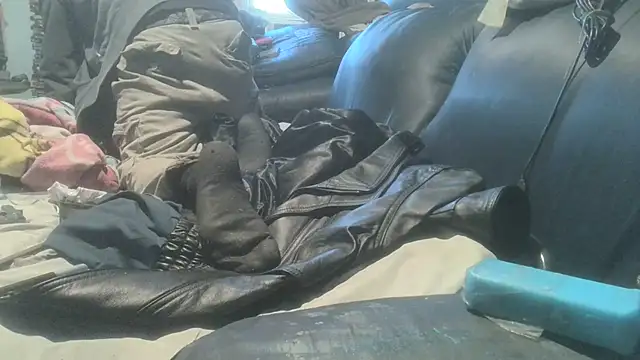 robeaulieu02 online show from 26, 10, 2025